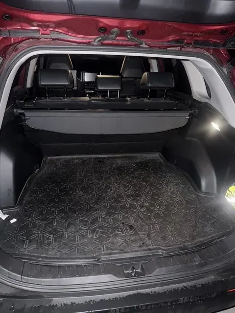 Toyota Rav4 – Kompletní péče interiéru · Třebíč,Zárubice,Vysočina (4)